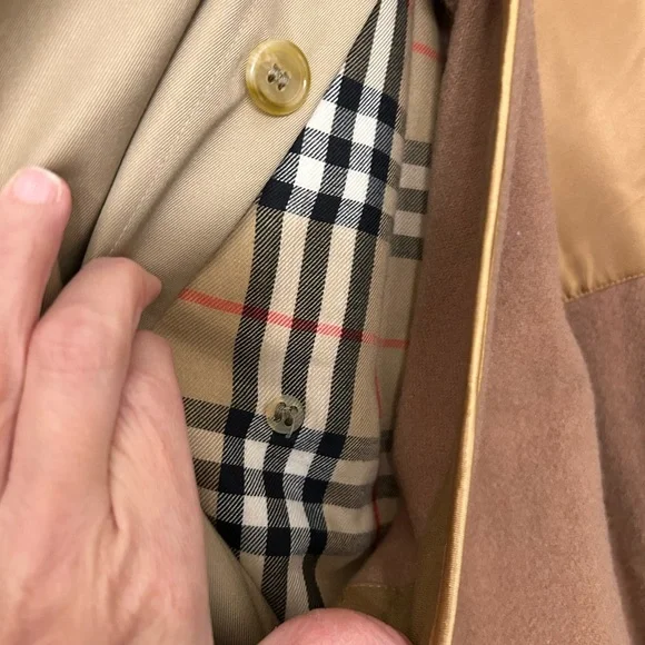 Burberry Kensington Tan Heritage Trench Coat with removable liner - Picture 13 of 15